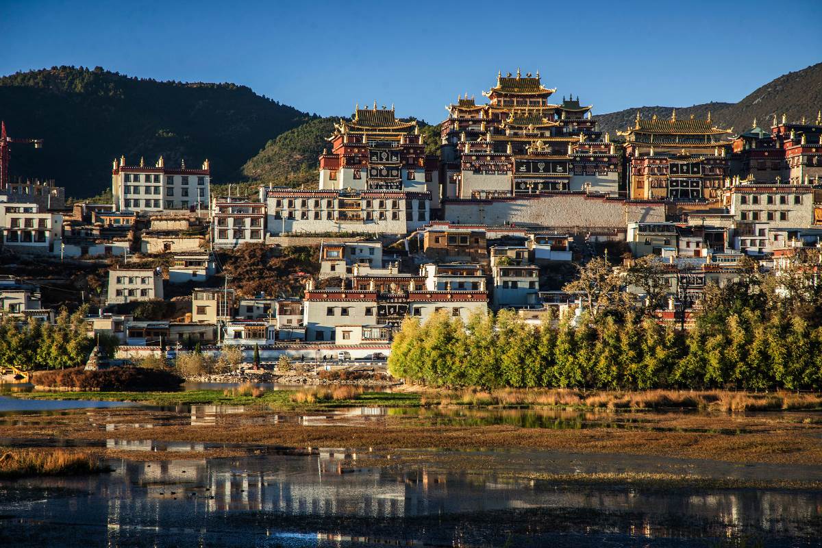 Sichuan&Yunnan: Danba&Daocheng Yading&Shangri-la&Lijiang 11D Tour