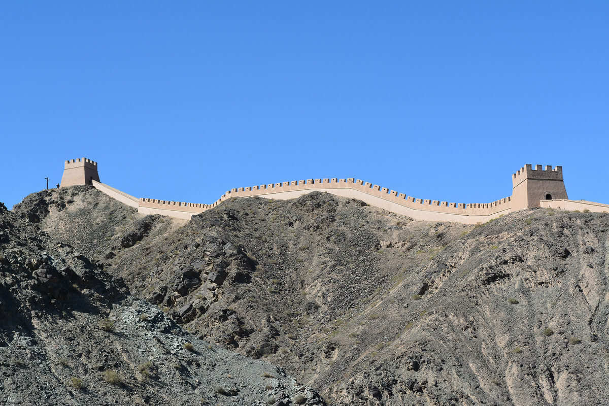Overhanging Great Wall.jpg