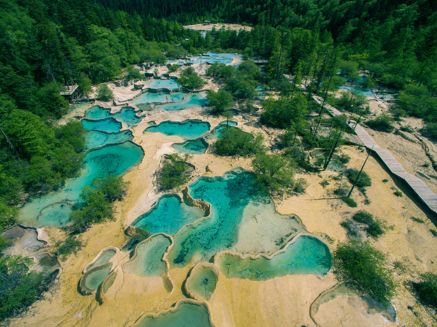 黄龙 (2).jpg