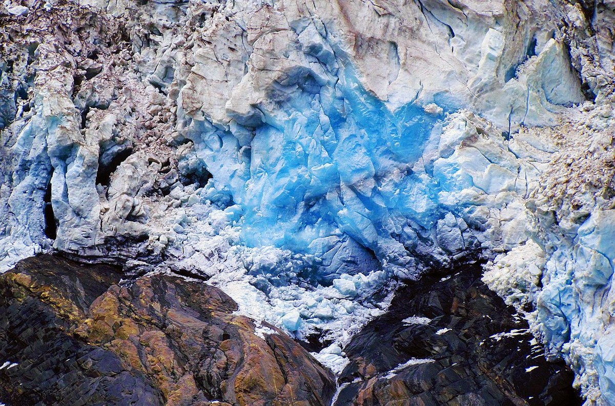 Mingyong glacier.jpg