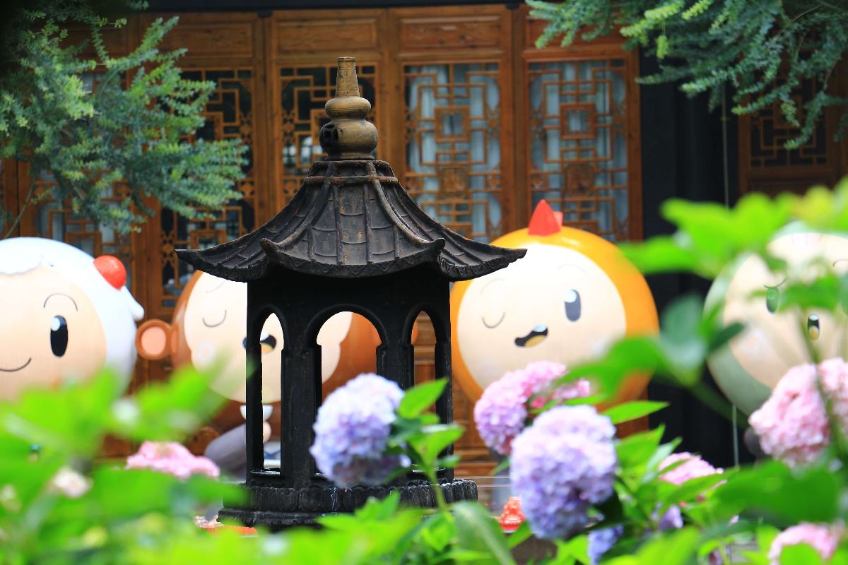 Sichuan: Classic Chengdu~ Chengdu&Dujiangyan&Emeishan 7D tour