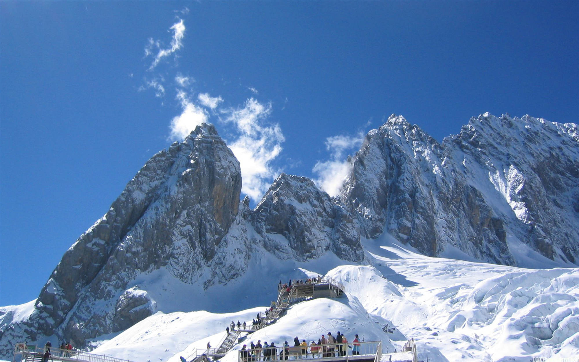 Jade Dragon Snow Mountain 2.jpg