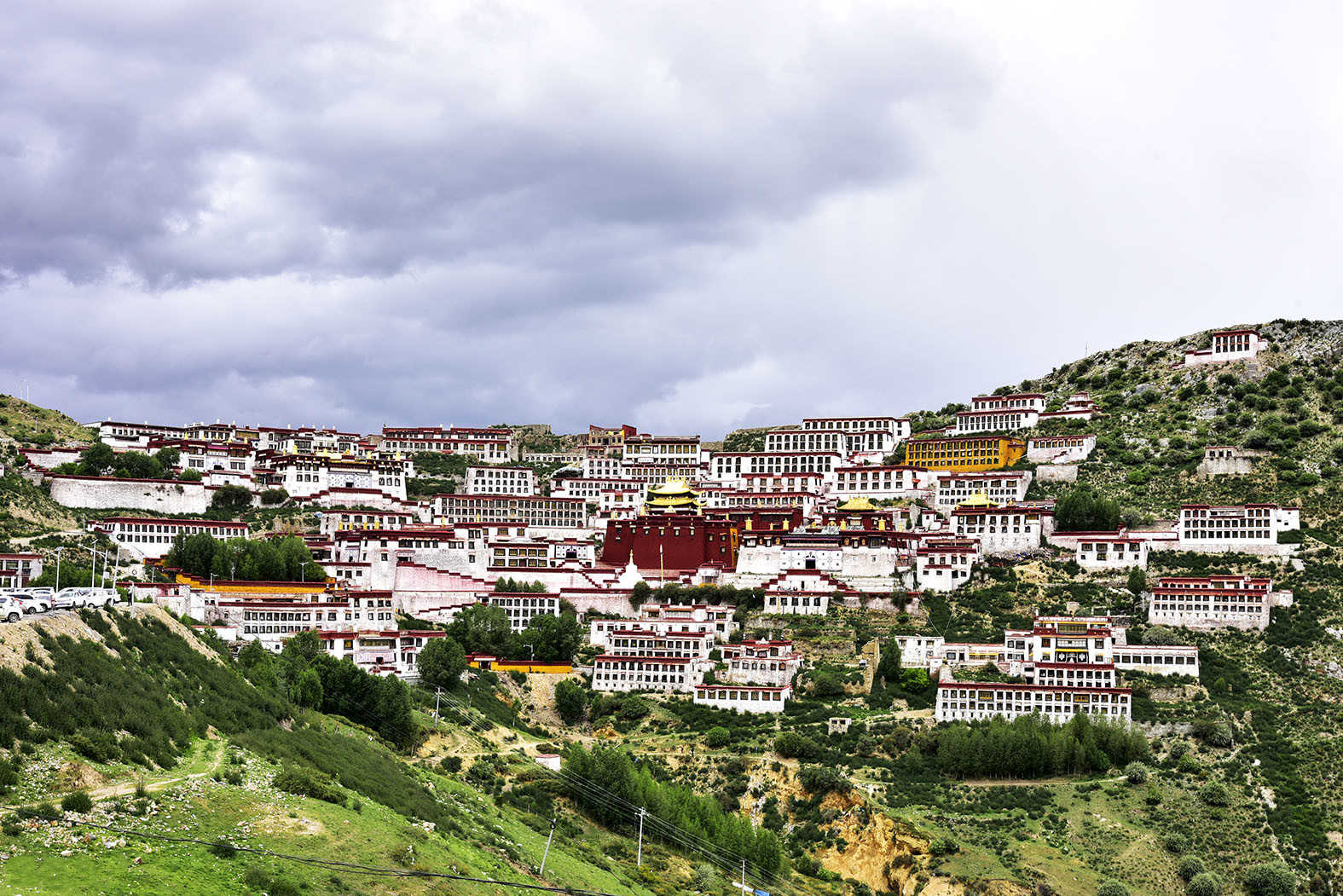 Gandan Monastery.jpg