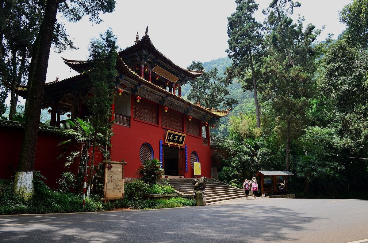 West Hill Huating Temple.jpg
