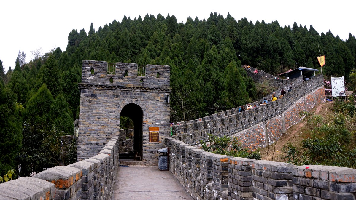 King Dragon Great Wall 1.jpg