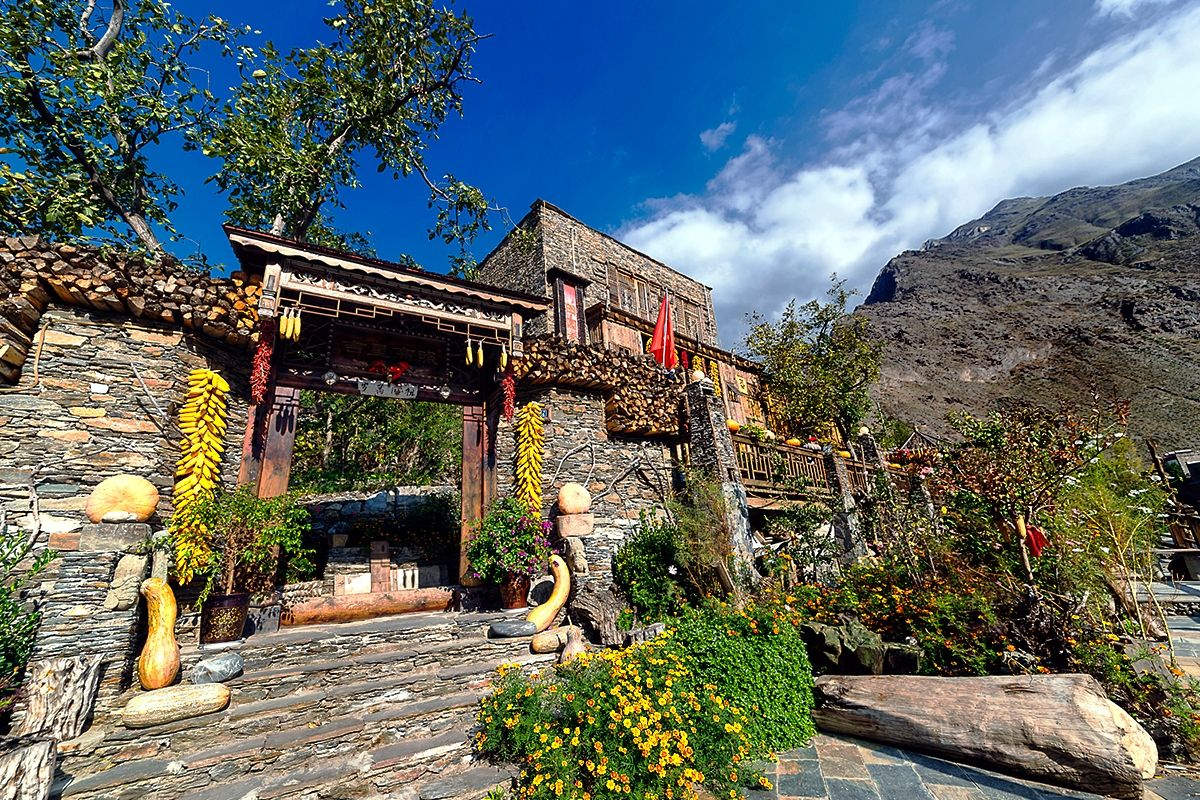 Taoping Qiang Village.jpg