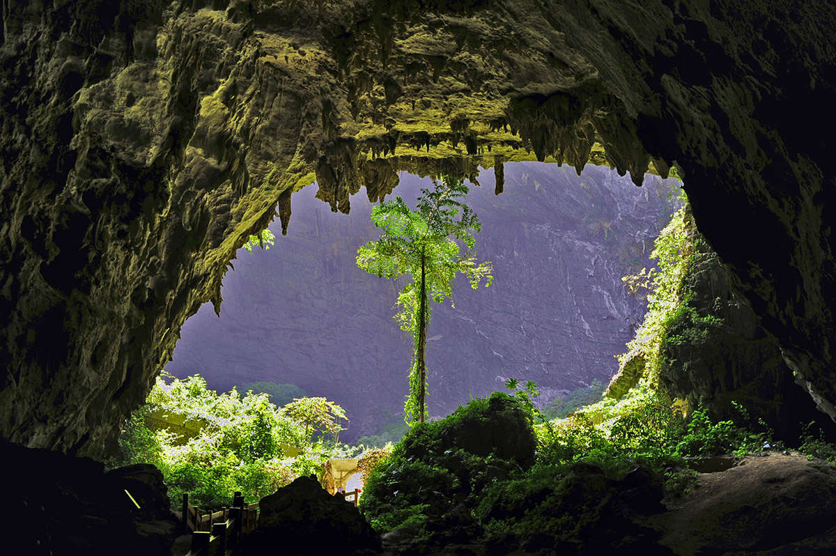 Baimo Cave.jpg