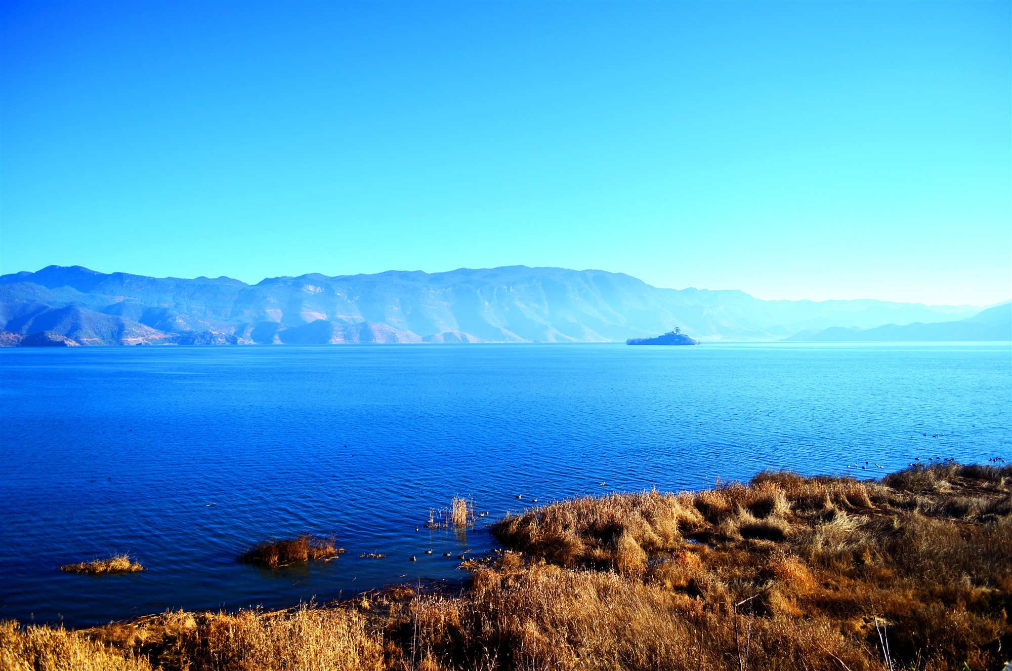 Lugu Lake.jpg