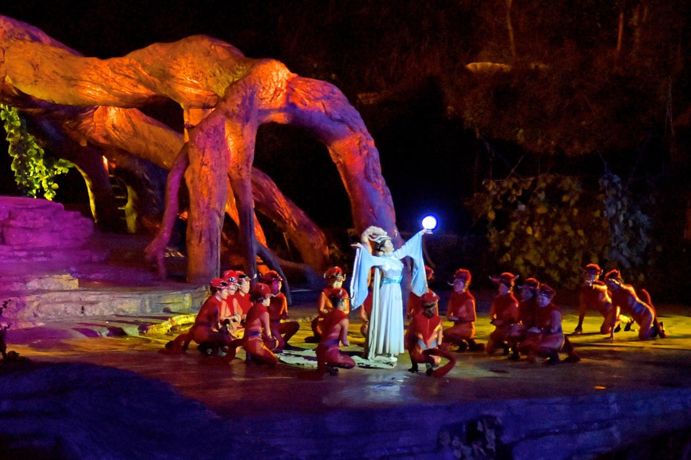 Tianmen Fox Fairy Show1.jpg