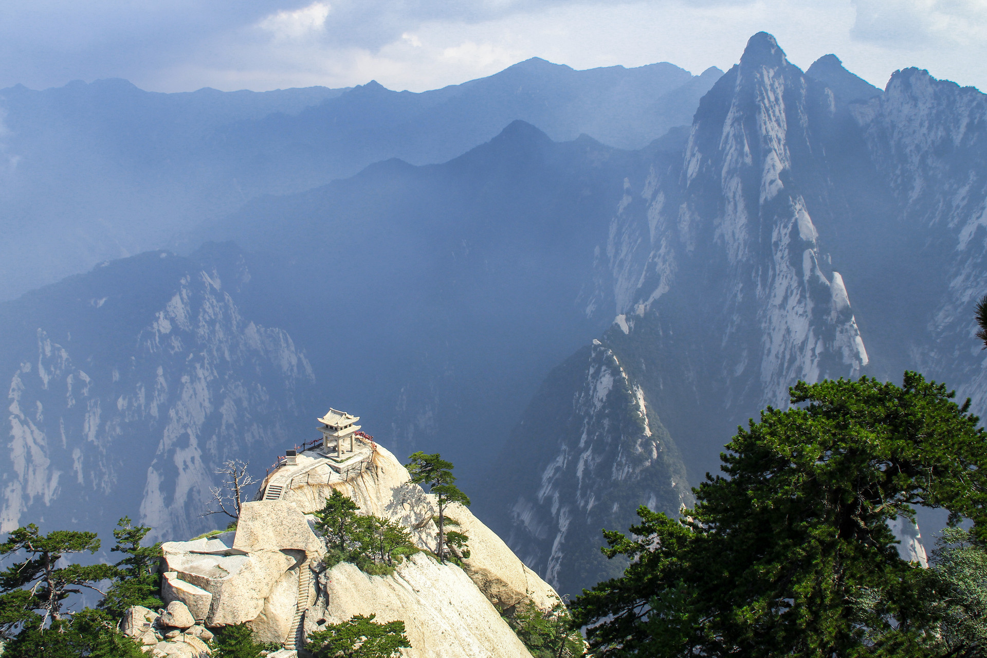 华山.jpg