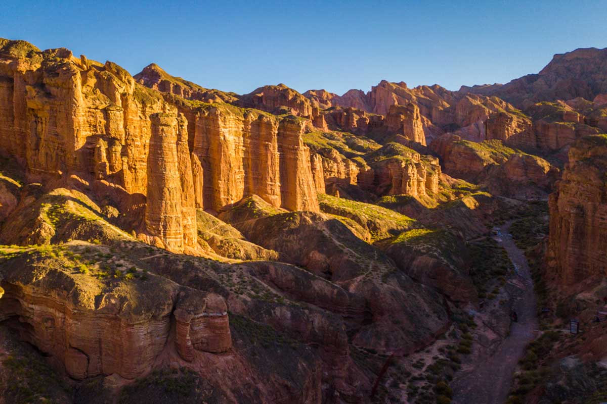 Binggou Danxia.jpg