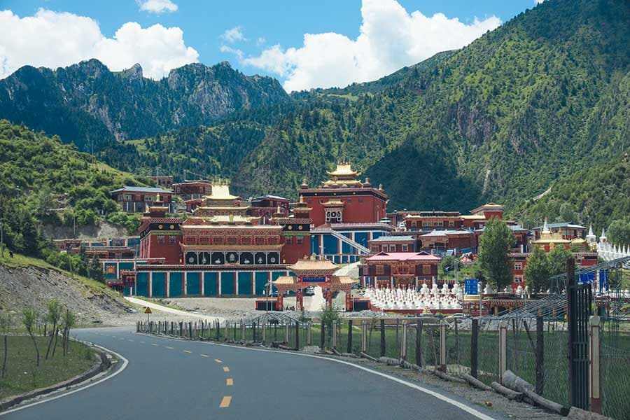 Dege County in Deep Ganzi Tibetan Autonomous Prefecture: the origin of Kham
